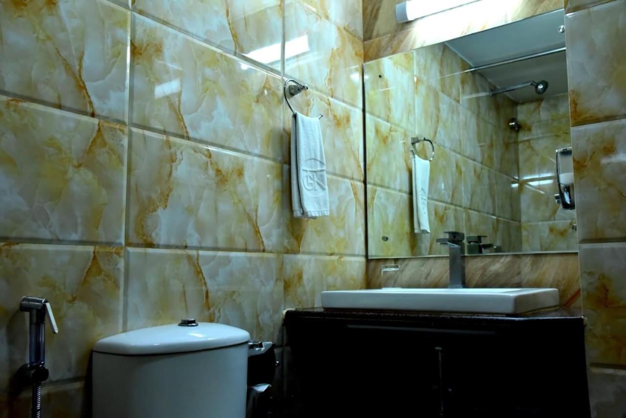 The Grand Krishna Luxury Hotel Chikmagalūr Zewnętrze zdjęcie