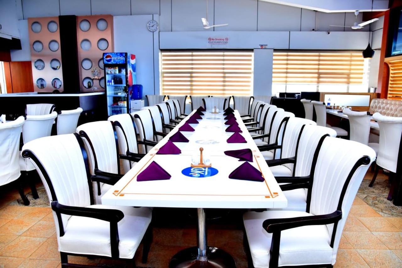 The Grand Krishna Luxury Hotel Chikmagalūr Zewnętrze zdjęcie